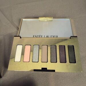 Estee Lauder Pure Envy Sculpting Eyeshadow Palette - Elegant Neutrals - NEW